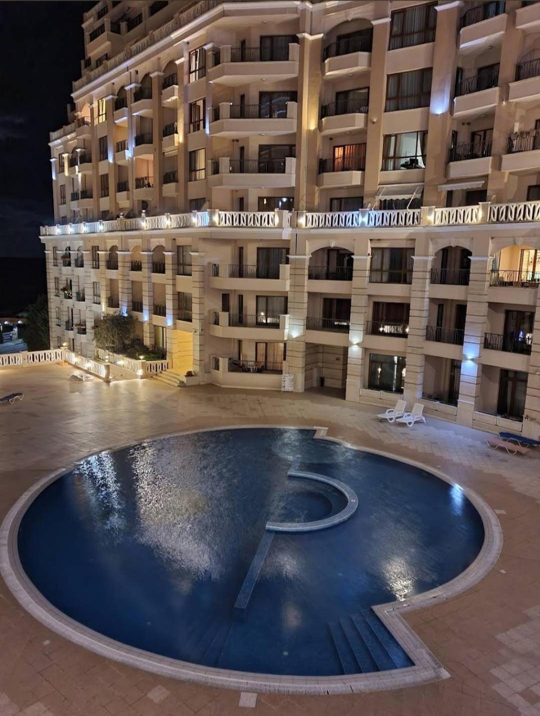 Cabacum Beach Residence Апартамент Голубая Лагуна Varna Eksteriør bilde